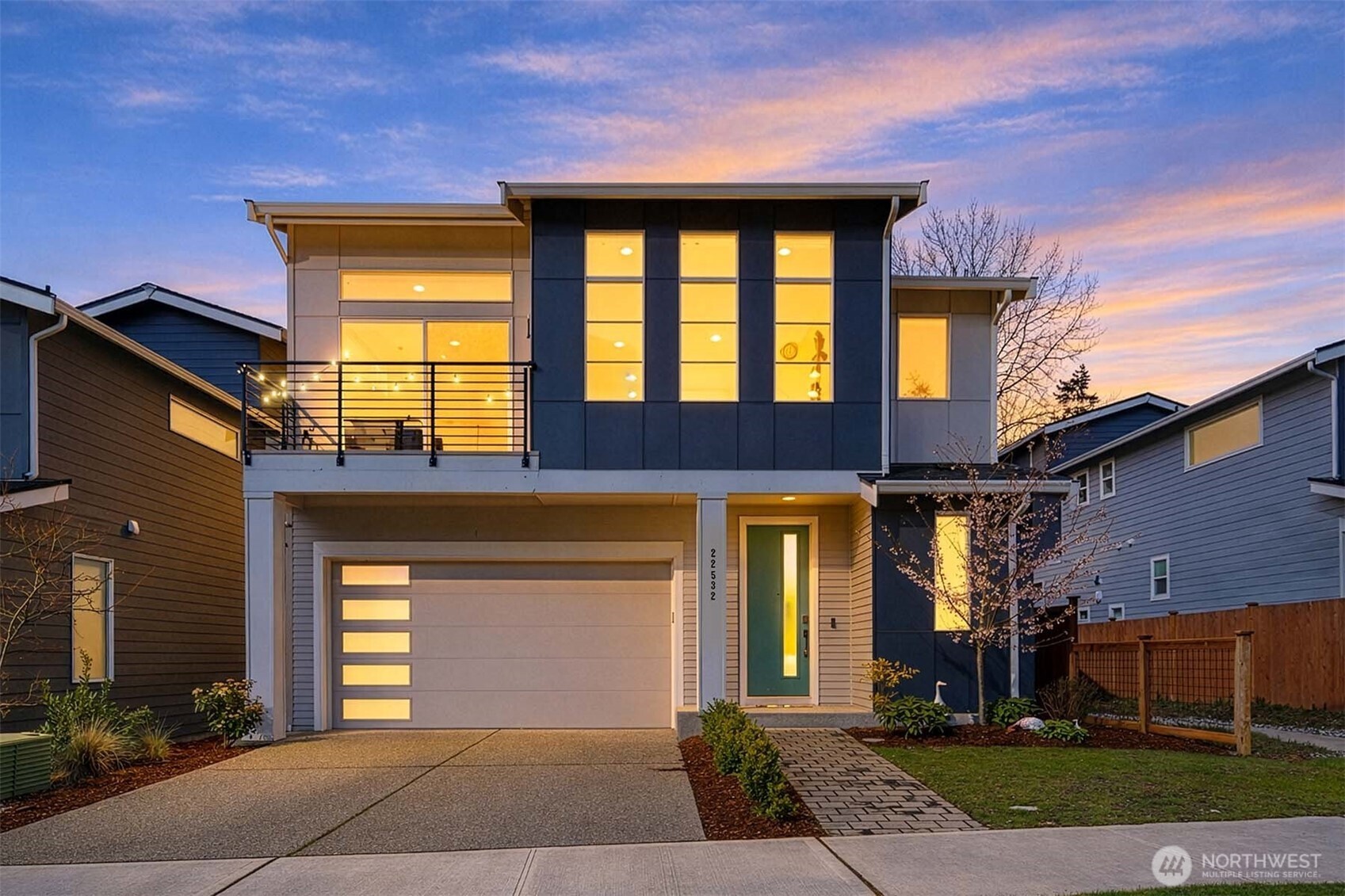 22532 70th Place W Mountlake Terrace WA 98043