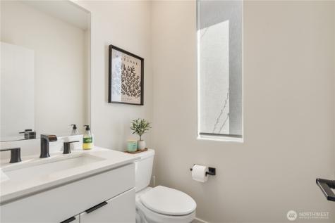 22532 70th Place W Mountlake Terrace WA 98043