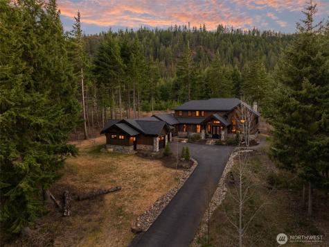 301 Fortune Creek Cle Elum WA 98922