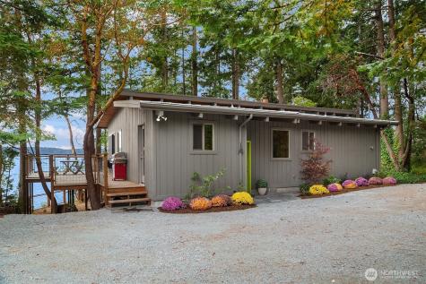 1428 Hansen Street Camano Island WA 98282