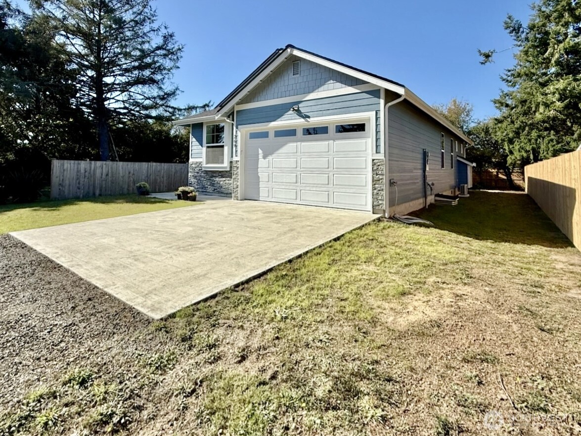 269 Ensign Avenue NW Ocean Shores WA 98569