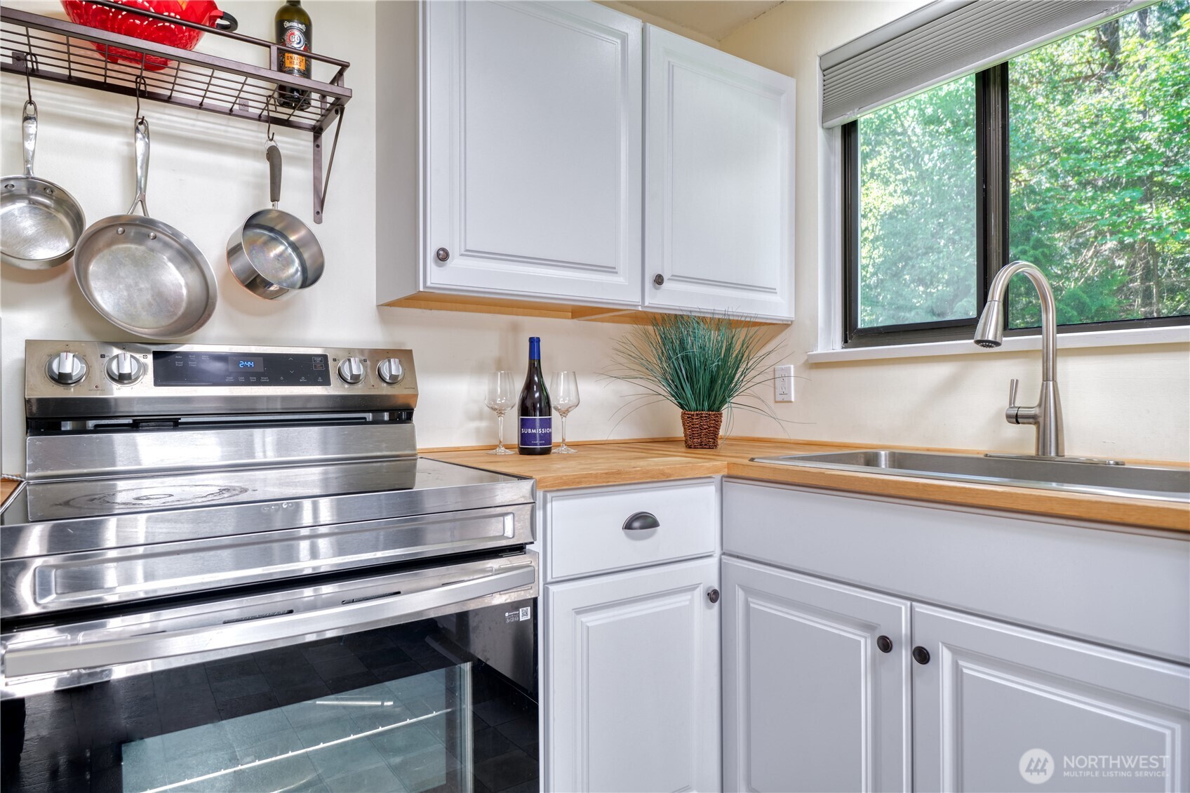 2240 Cedar Point Drive Point Roberts WA 98281
