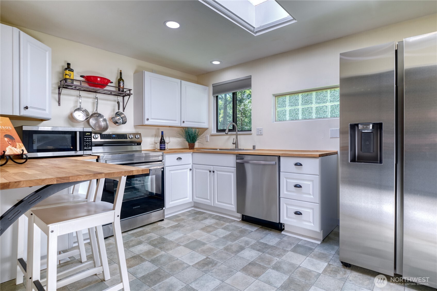 2240 Cedar Point Drive Point Roberts WA 98281