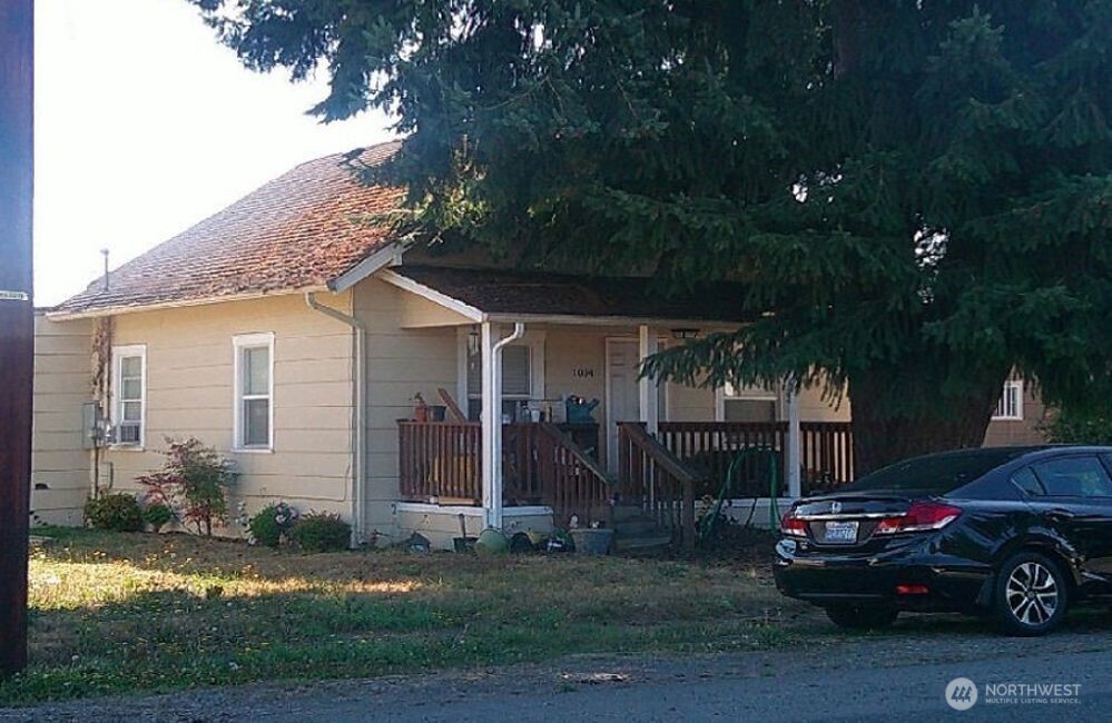 1014 S Tower Avenue Centralia WA 98531