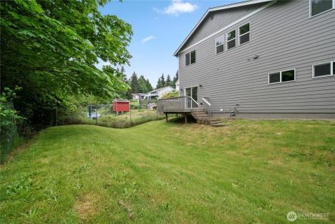 7270 E Grandview Street Port Orchard WA 98366