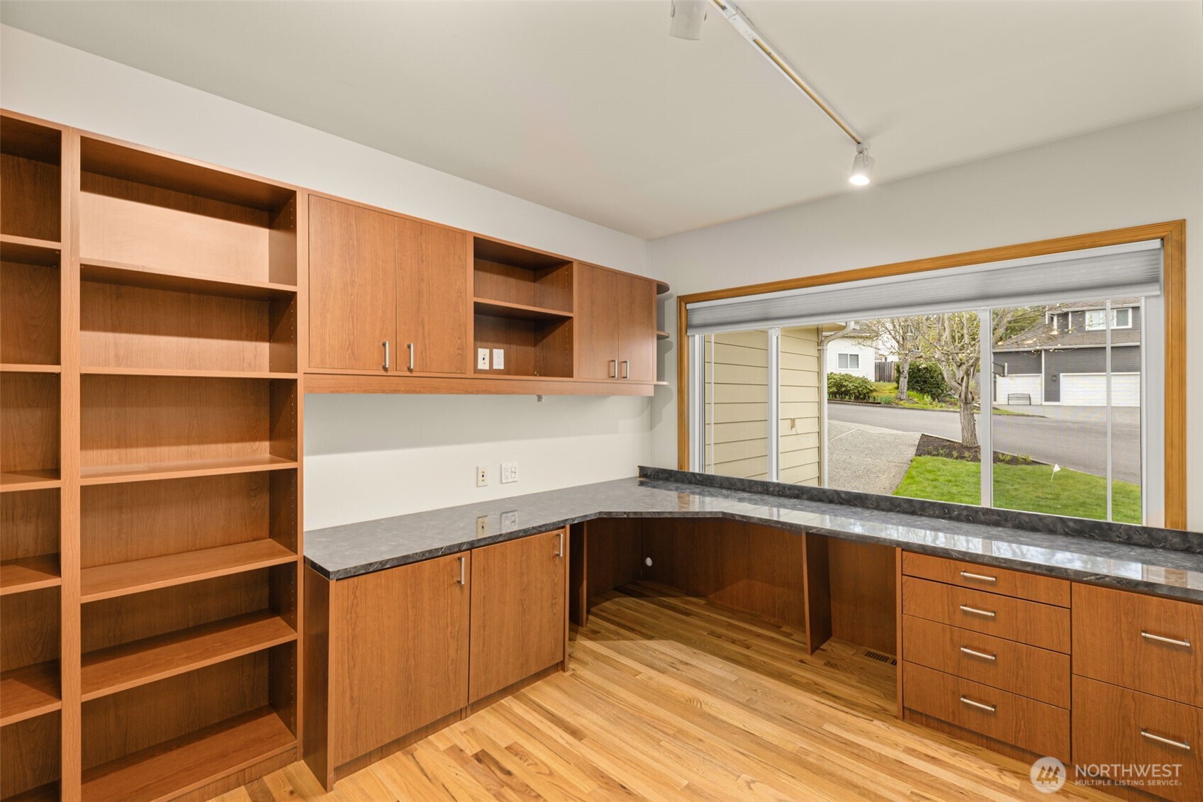 15409 101st Place NE Bothell WA 98011