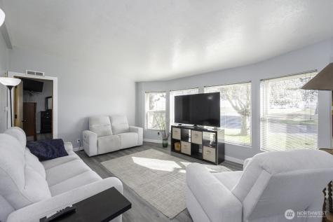 9116 P NW Quincy WA 98848