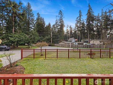 7822 Songbird Way Clinton WA 98236