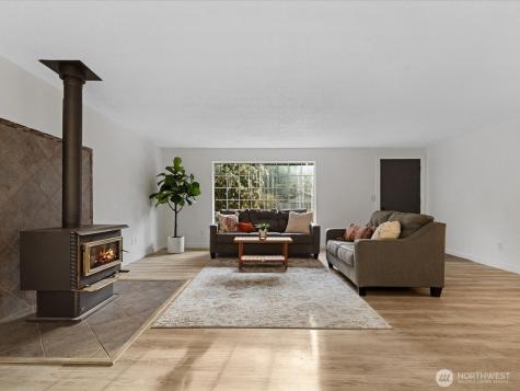 7822 Songbird Way Clinton WA 98236