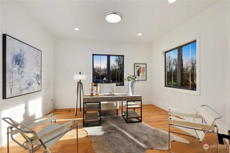 26 SE 152nd Street Issaquah WA 98025