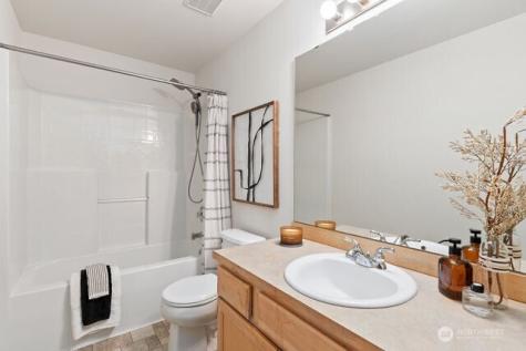 19309 113th Avenue SE Kent WA 98031