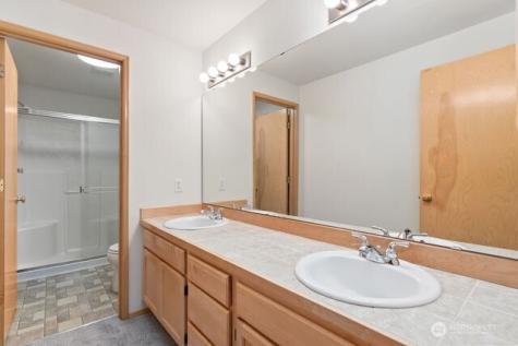 19309 113th Avenue SE Kent WA 98031