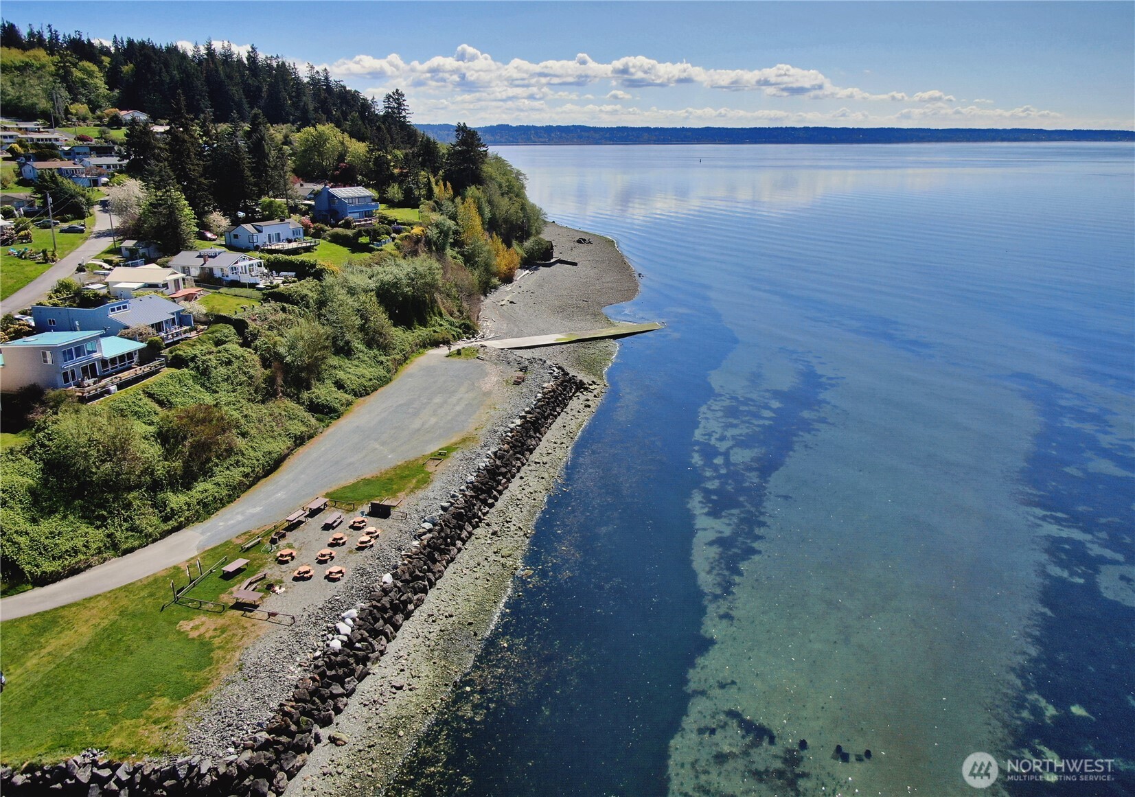 4135 Lovely Road Clinton WA 98236
