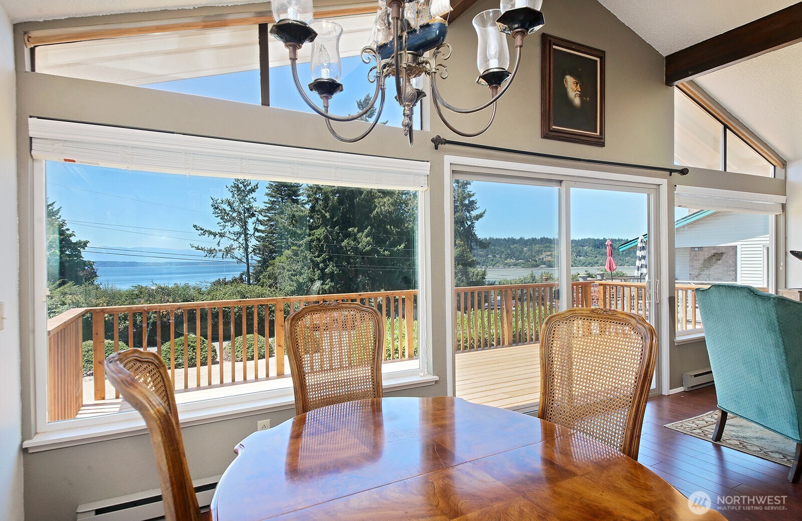 4135 Lovely Road Clinton WA 98236