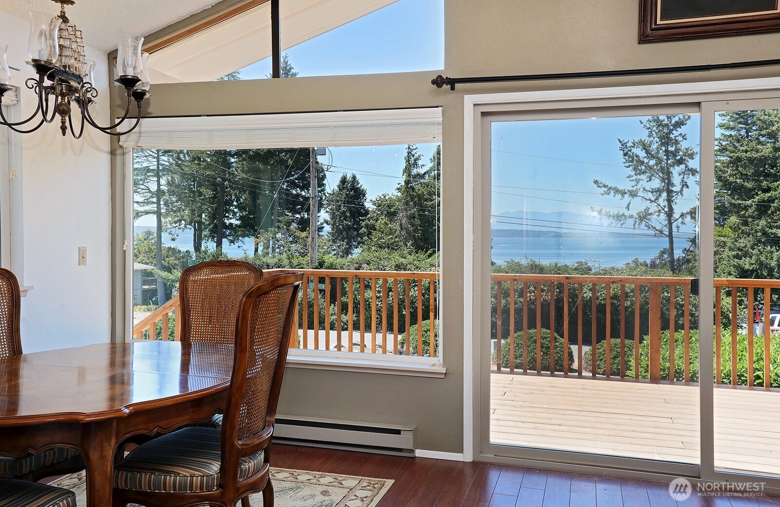 4135 Lovely Road Clinton WA 98236