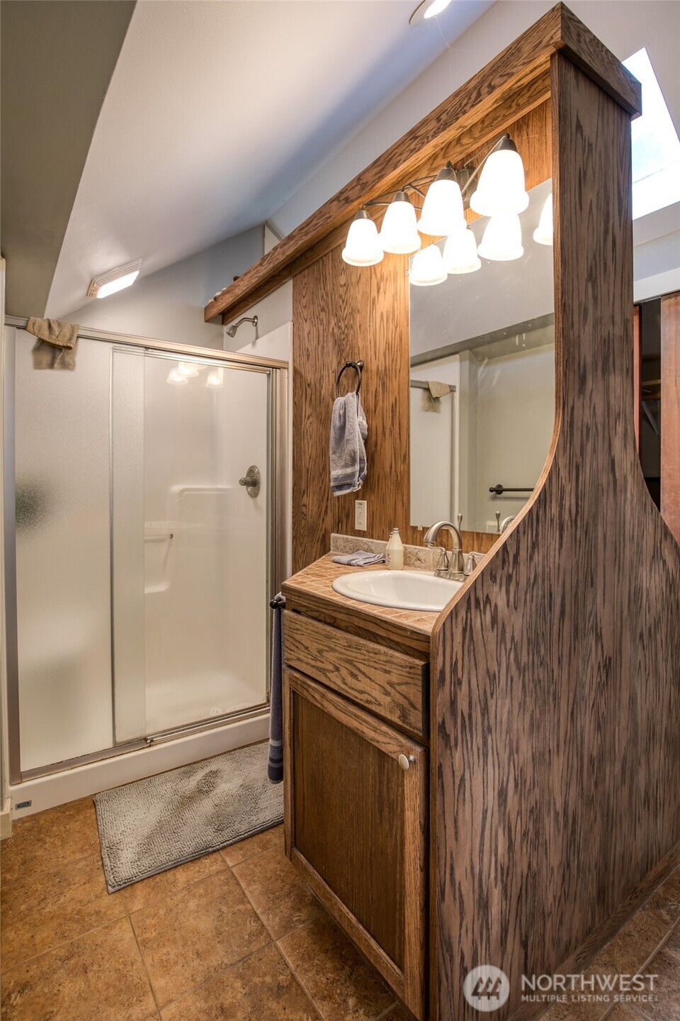 722 7th Avenue Aberdeen WA 98520