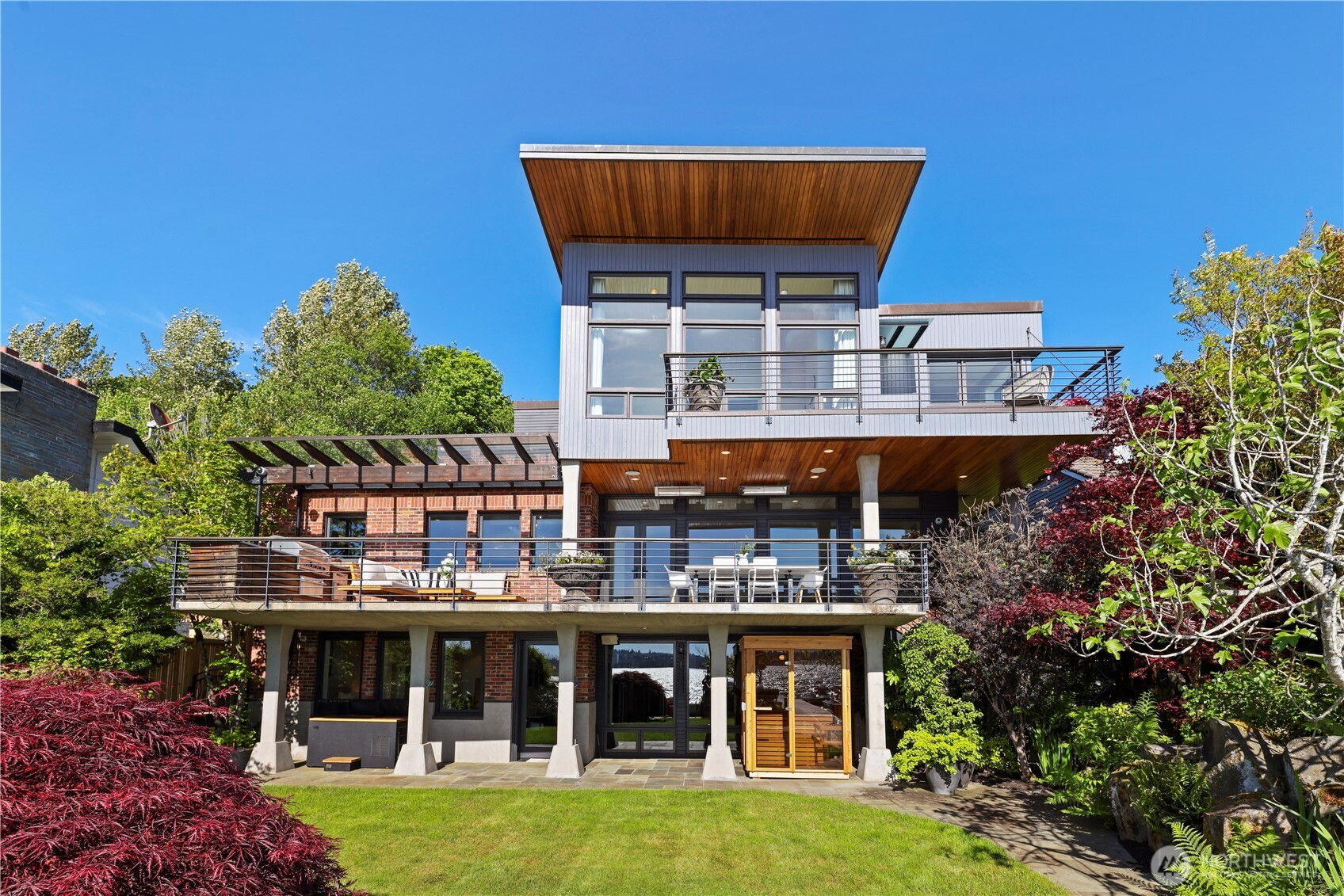 407 5th Avenue W Kirkland WA 98033