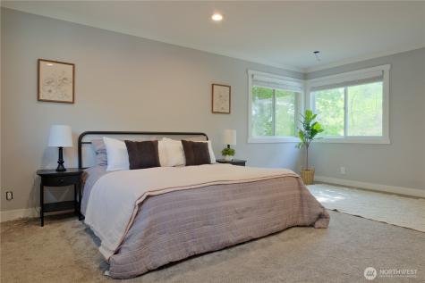 4533 242nd Avenue SE Sammamish WA 98029