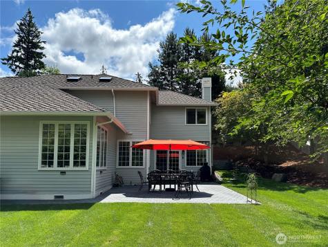 4533 242nd Avenue SE Sammamish WA 98029