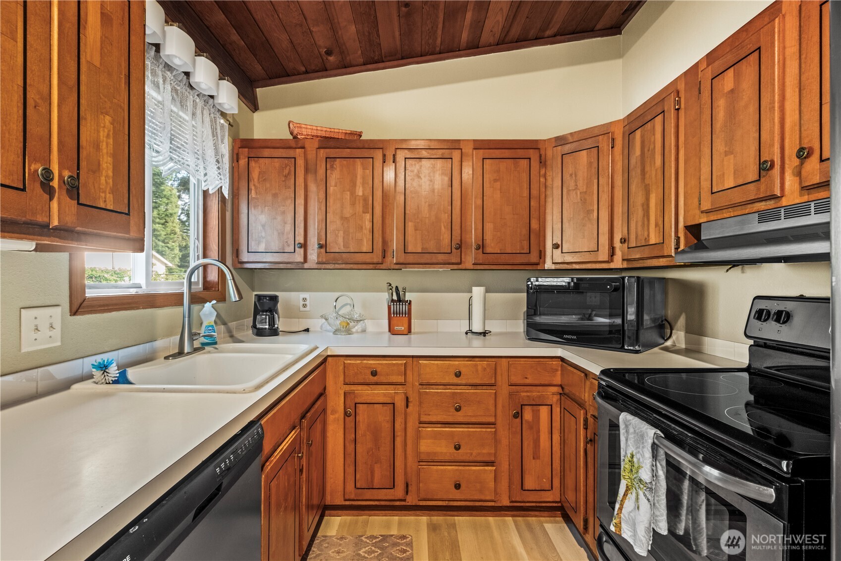 13400 3rd Avenue S Burien WA 98168