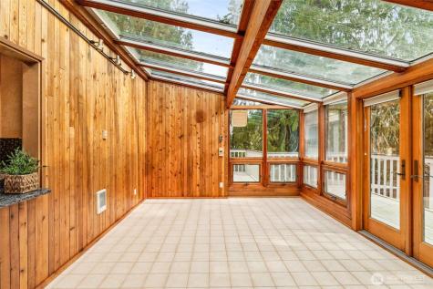 10313 NE 113th Place Kirkland WA 98033