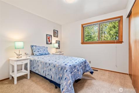 10313 NE 113th Place Kirkland WA 98033