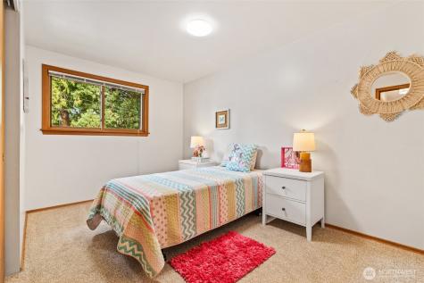 10313 NE 113th Place Kirkland WA 98033