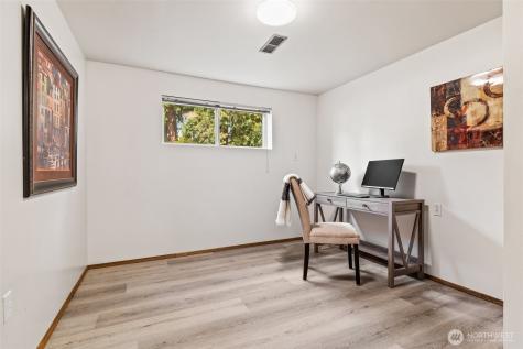 10313 NE 113th Place Kirkland WA 98033