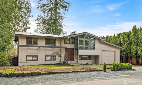 10313 NE 113th Place Kirkland WA 98033