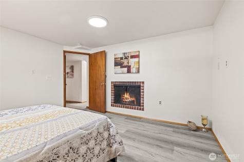 10313 NE 113th Place Kirkland WA 98033