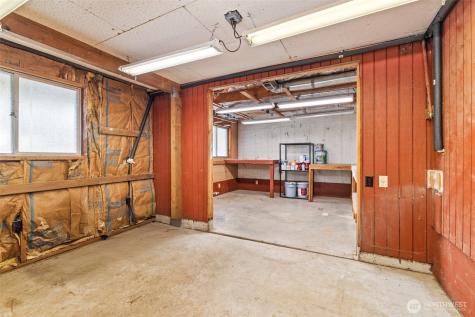 10313 NE 113th Place Kirkland WA 98033