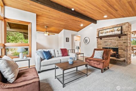 10313 NE 113th Place Kirkland WA 98033