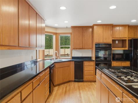 9406 29th Street Ct E Edgewood WA 98371