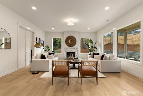 1305 Maine Court Milton WA 98354