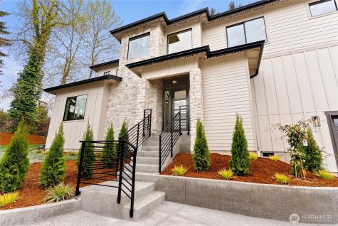 1305 Maine Court Milton WA 98354