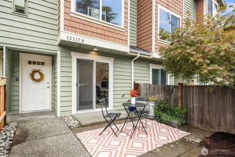 12317 10th Place NE Seattle WA 98125