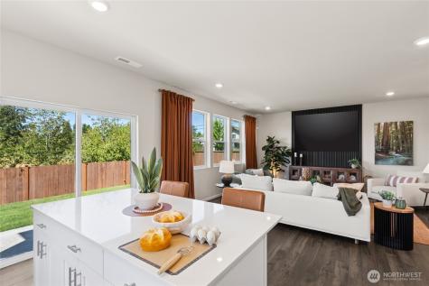 553 Wall Street Buckley WA 98321