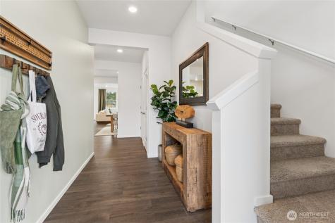 553 Wall Street Buckley WA 98321