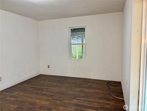 2207 W Spruce Street Moses Lake WA 98837