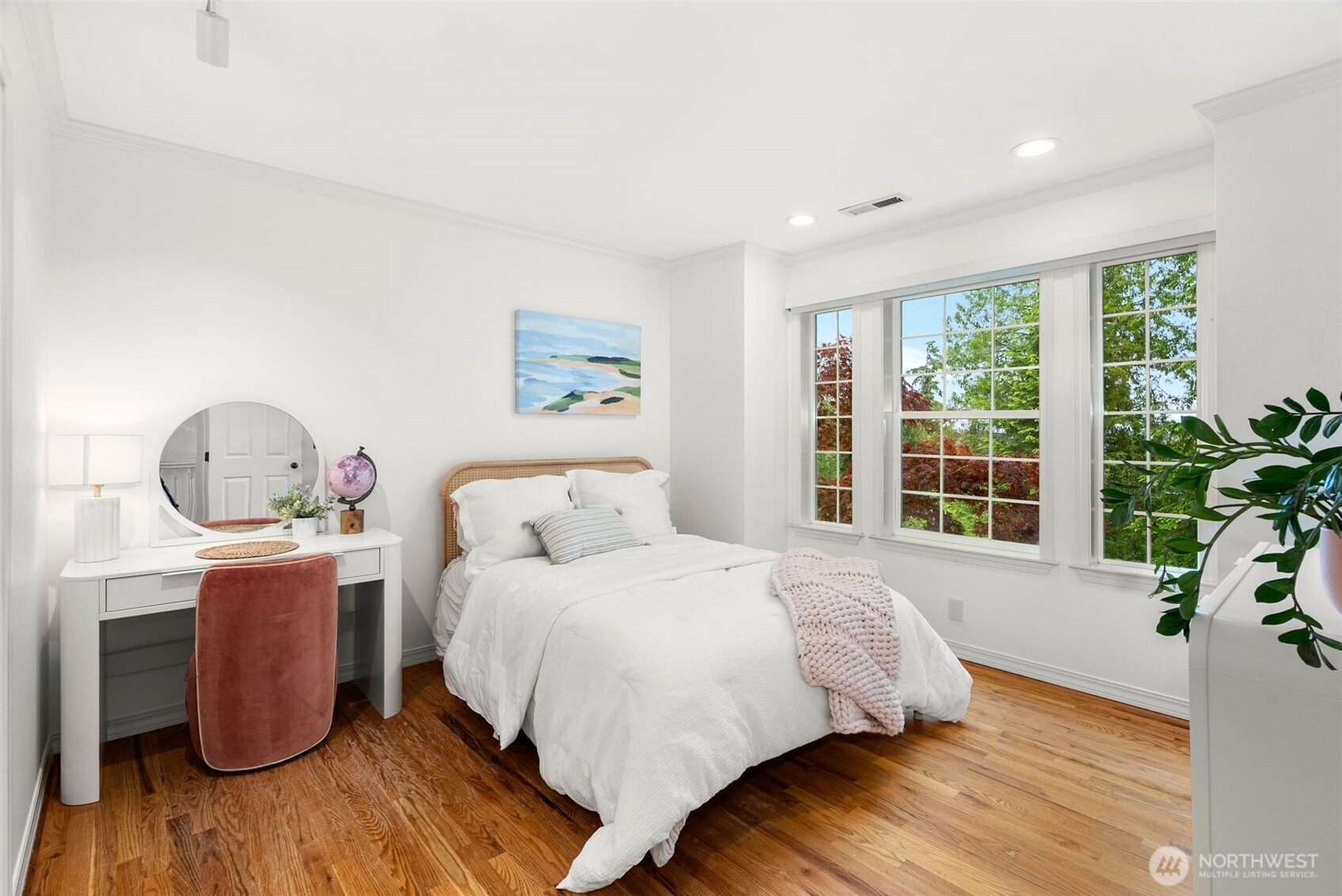 5791 Wimsey Lane NE Bainbridge Island WA 98110