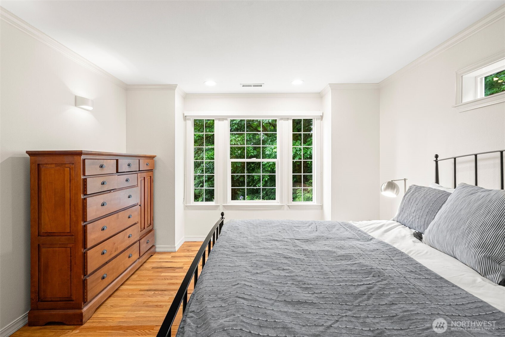 5791 Wimsey Lane NE Bainbridge Island WA 98110