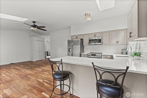21653 SE 268th Street Maple Valley WA 98038