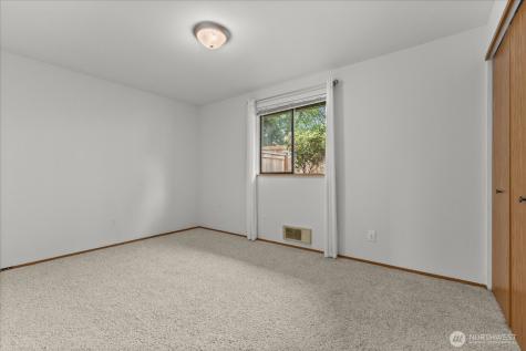21653 SE 268th Street Maple Valley WA 98038