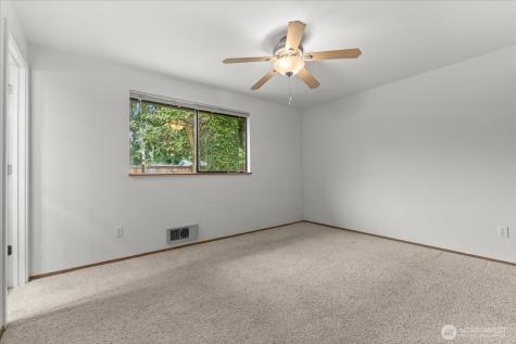 21653 SE 268th Street Maple Valley WA 98038