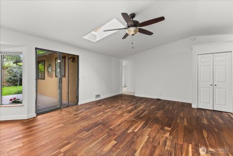 21653 SE 268th Street Maple Valley WA 98038