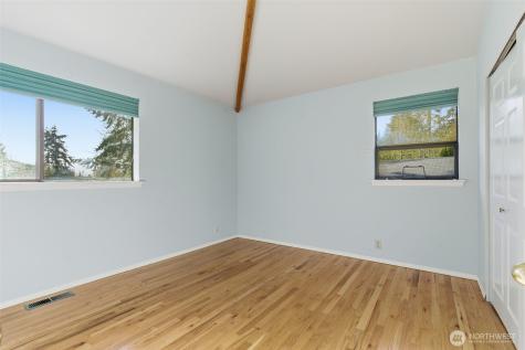 80 NE Brook Place Tahuya WA 98588