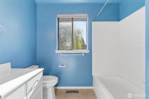 80 NE Brook Place Tahuya WA 98588