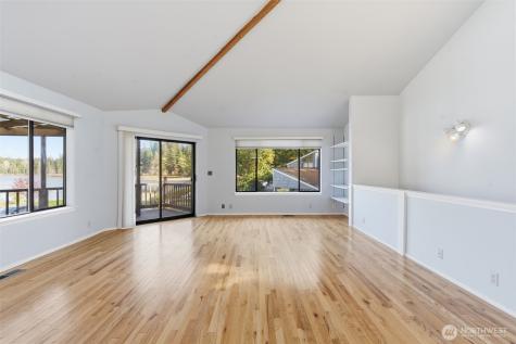 80 NE Brook Place Tahuya WA 98588