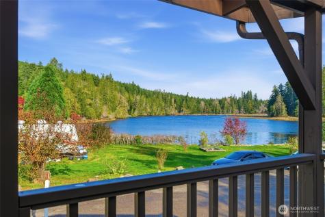 80 NE Brook Place Tahuya WA 98588