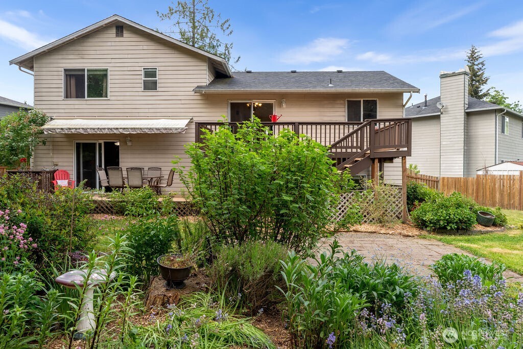 1565 Nordic Place Poulsbo WA 98370